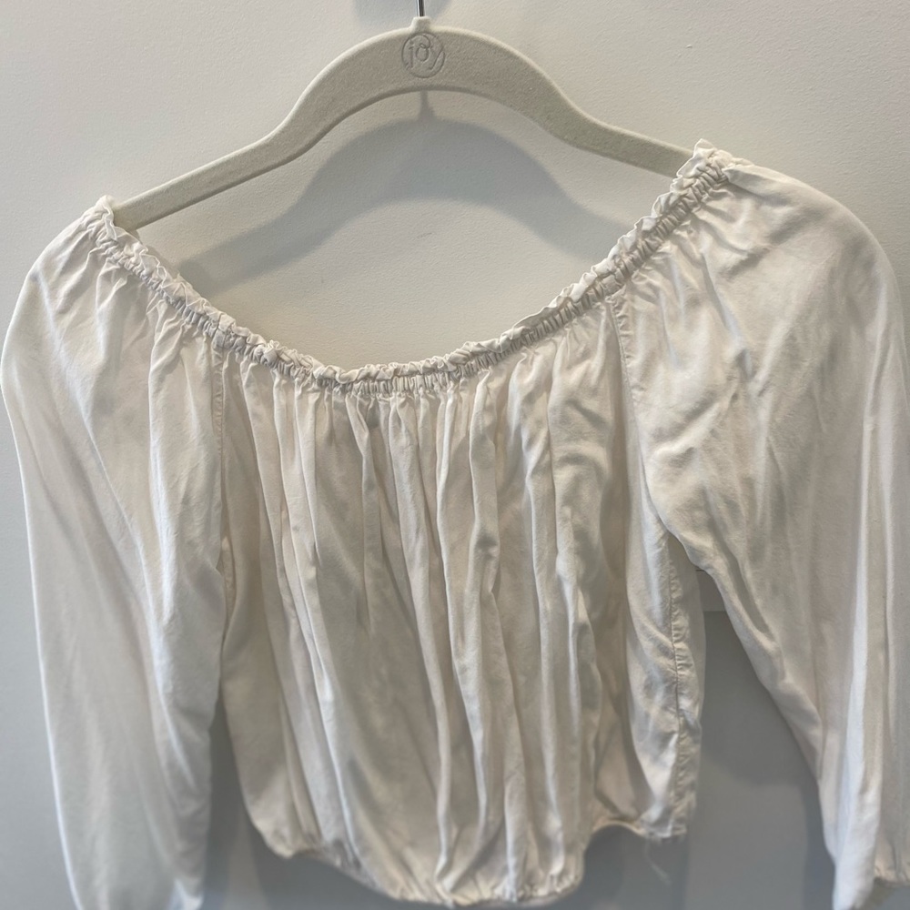 brandy Melville Crop top